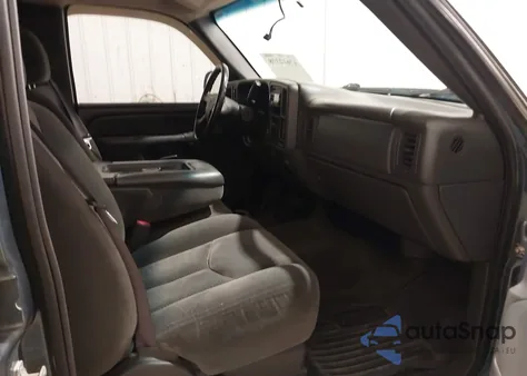 2006 Chevrolet Silverado K1500 z USA, uszkodzony, nr VIN 2GCEK13ZX61340480